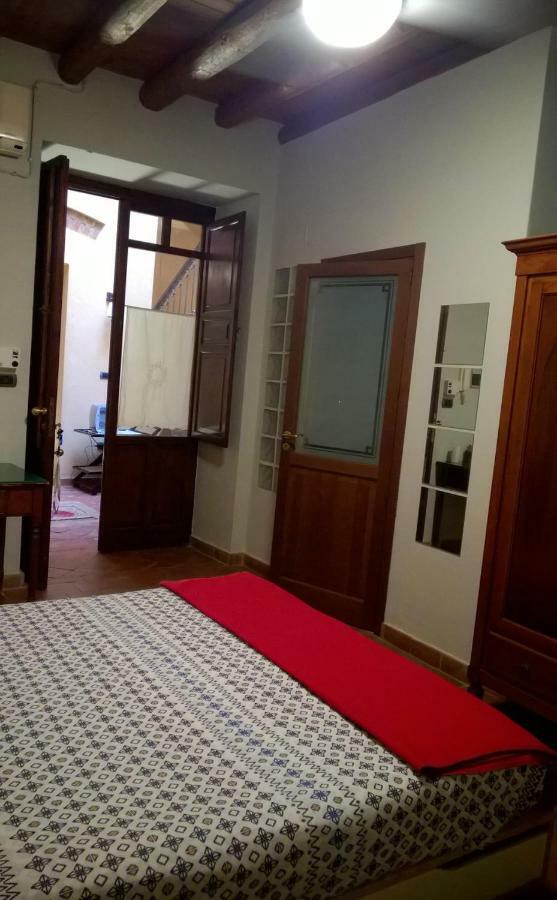 B&B Luna Сиракуза Екстериор снимка